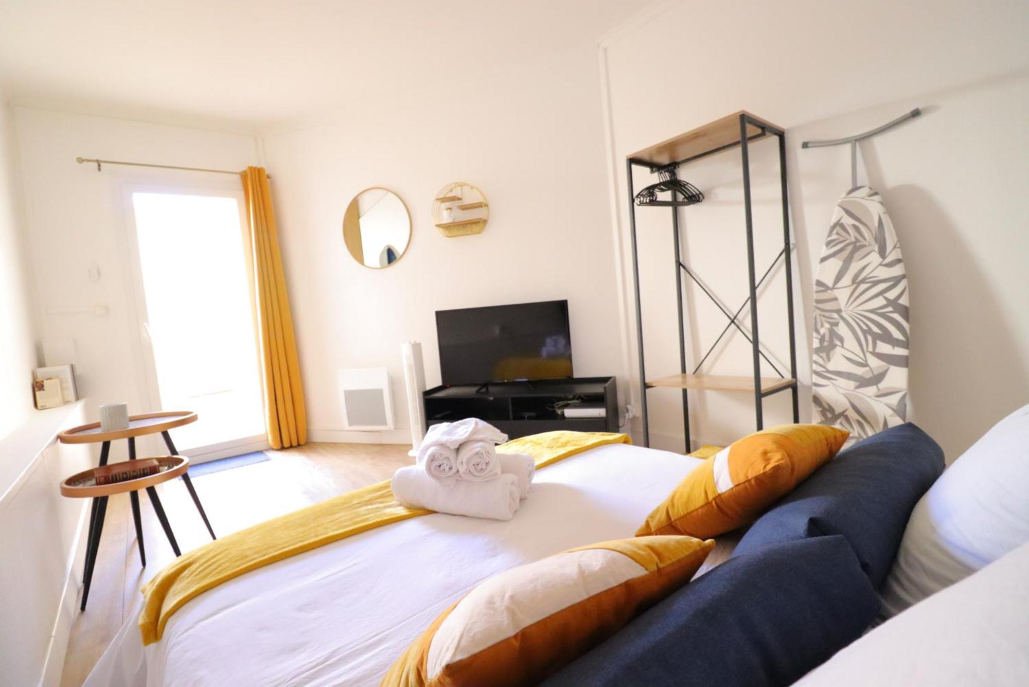 Le Neo - Studio Chic Avec Sa Cour Privative Et Fibre Bergerac Room photo