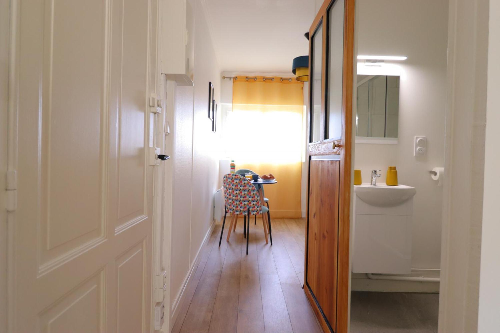 Le Neo - Studio Chic Avec Sa Cour Privative Et Fibre Bergerac Room photo